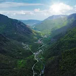 Vacanze In Graziosa Borgata Alpina