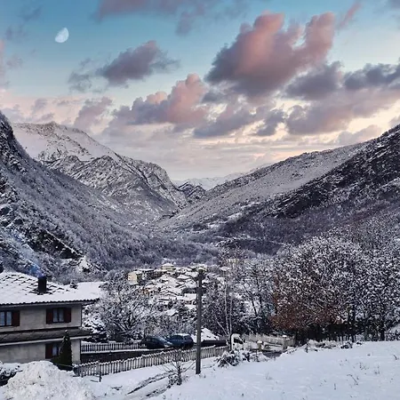 Vacanze In Graziosa Borgata Alpina Apartman Villaretto