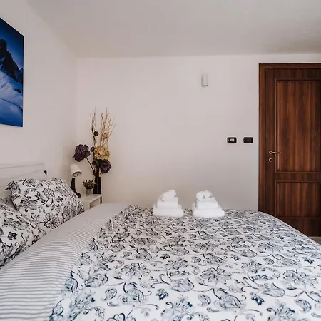 Vacanze In Graziosa Borgata Alpina Appartamento